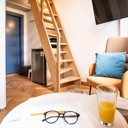 Tower Street Apartments By Mb Apartments-3